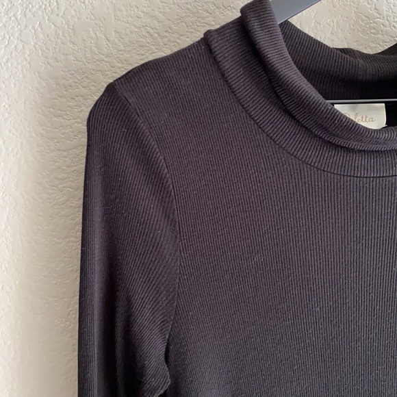 🎉SALE🎉 ANTHROPOLOGIE Deletta Carra Top Long Sleeve Ribbed - Picture 3 of 16